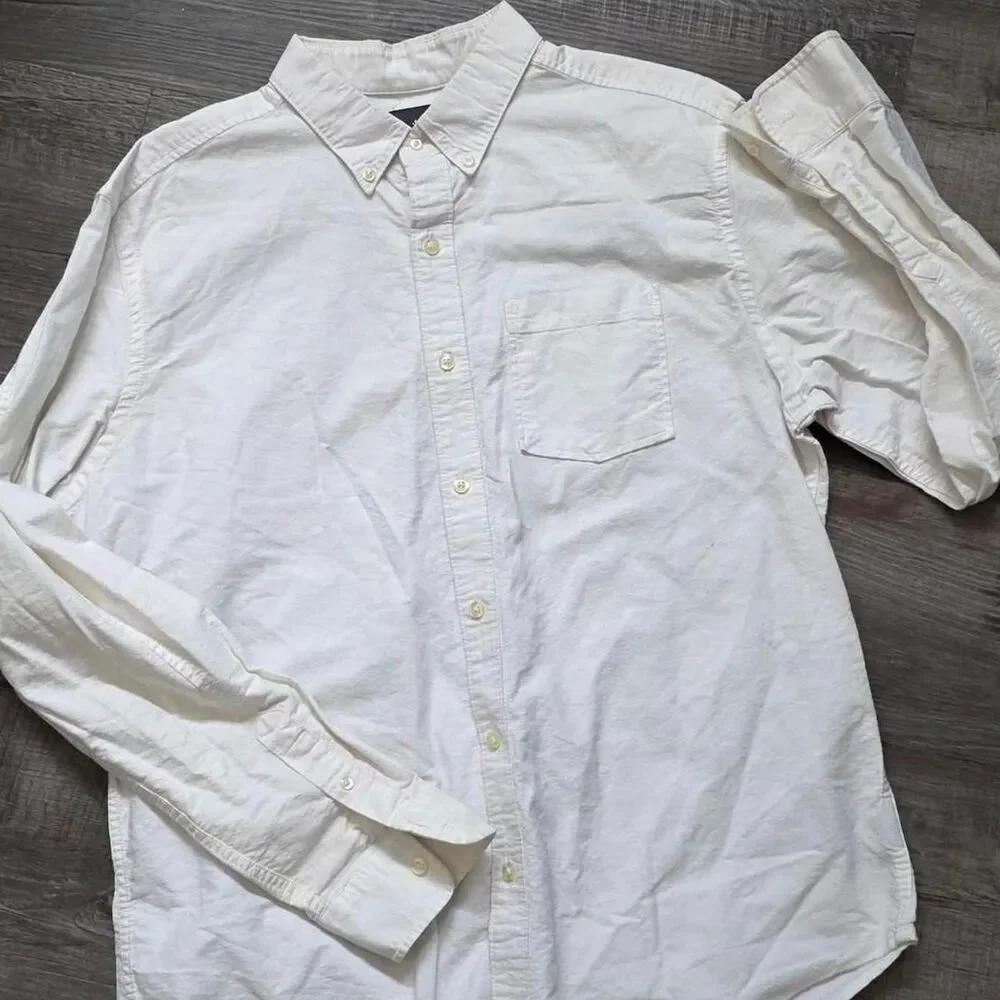 Hawking's McGill Men's White Long Sleeve Pocket Button Down Shirt, Size Large